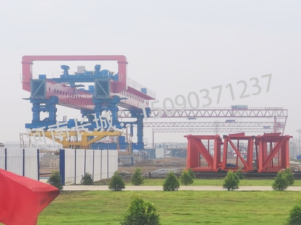 泰國32-900噸節段拼架橋機