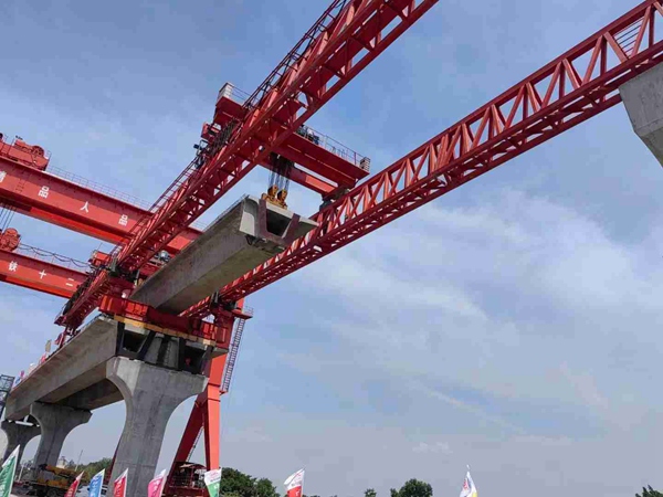 320噸架橋機(jī)