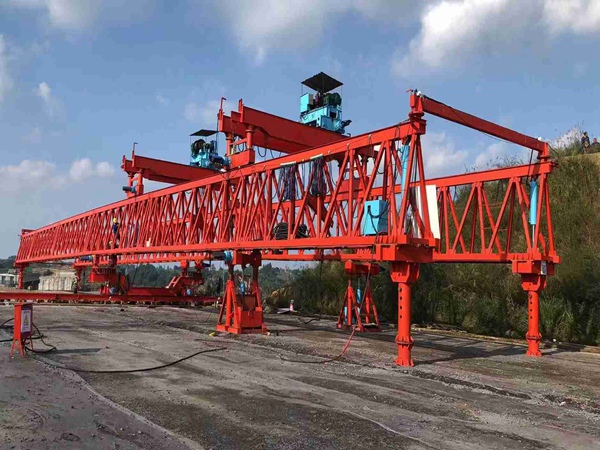 200噸架橋機